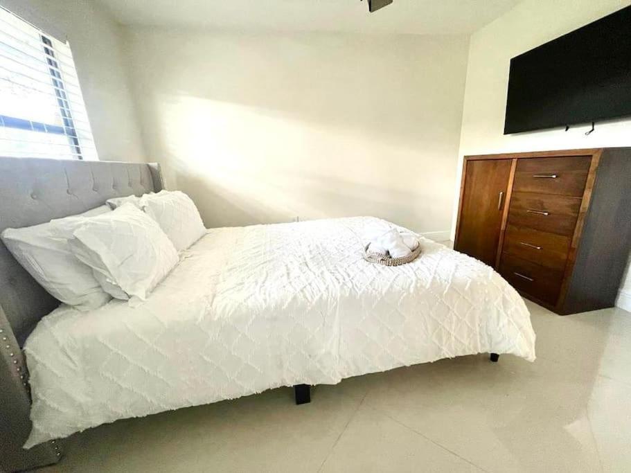 Villa Stylish 3/2 Getaway! Near Theme Parks! Lakeland Esterno foto